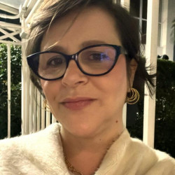 CYNTIA CURCIO