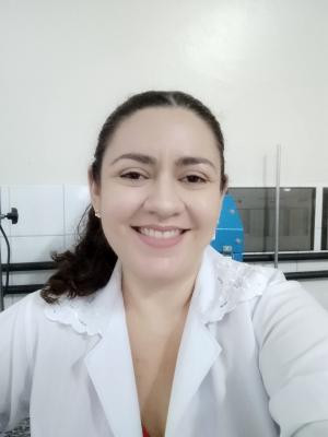 Dra. Ana Cecília Alves 